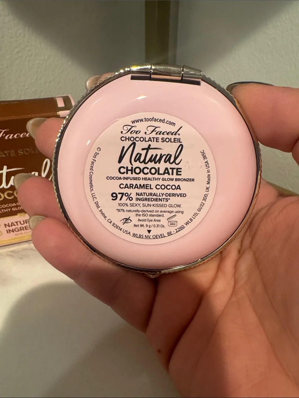 Too Faced Healthy Glow Bronzer